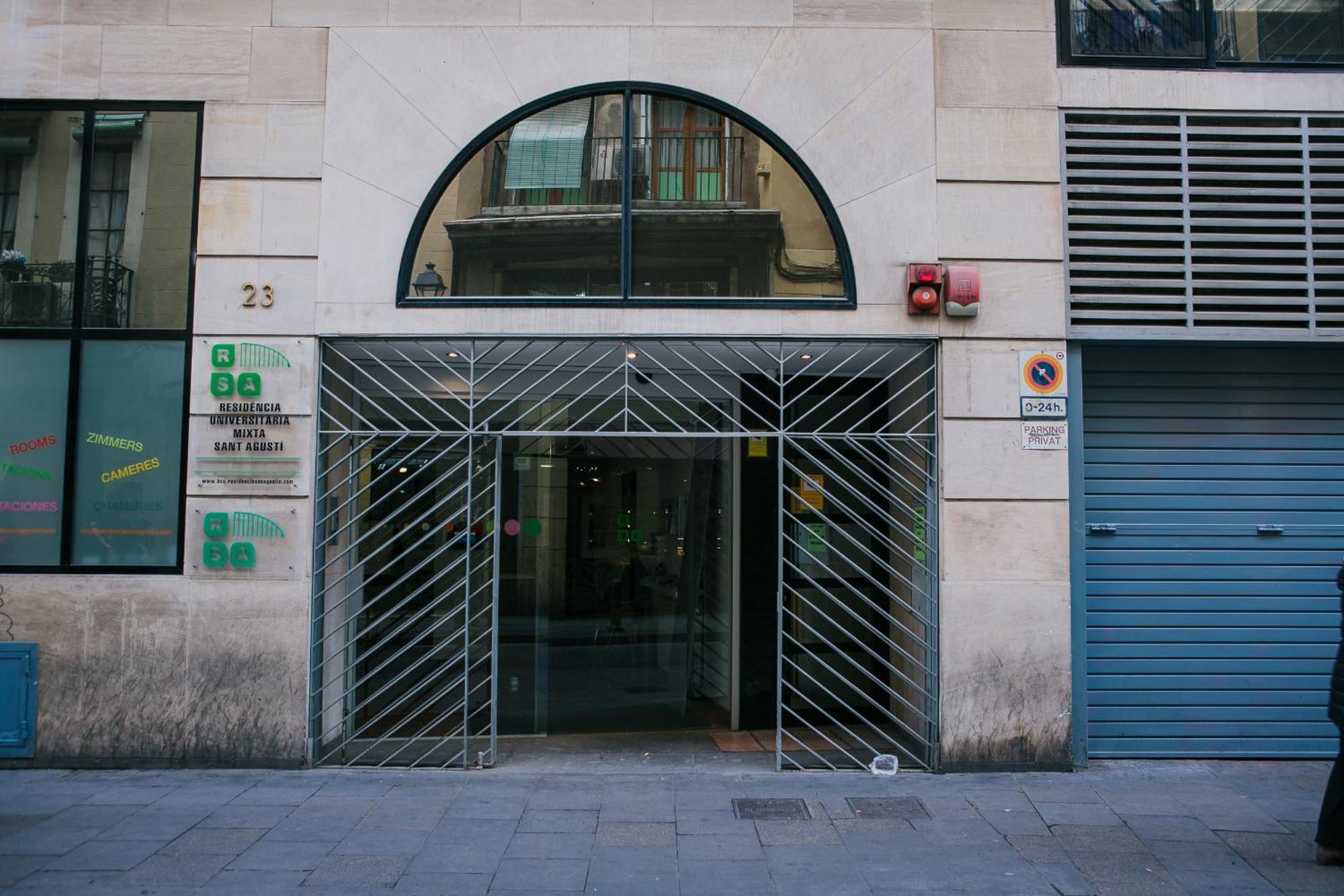Residencia Universitaria Tagaste - Barcelona — Photos 1